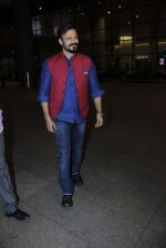 Vivek Oberoi snapped at airport on 14th July 2016-1